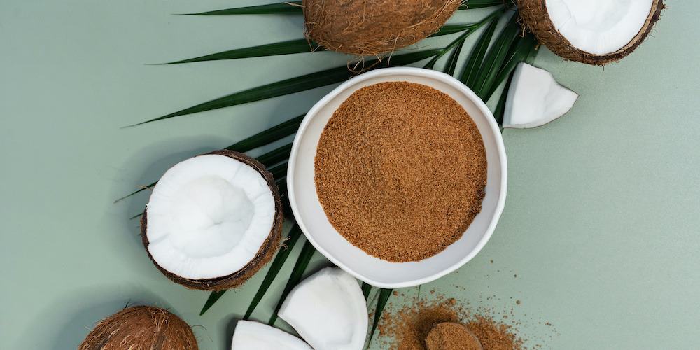 Qu'est-ce que le sucre de coco ? Propriétés et avantages 